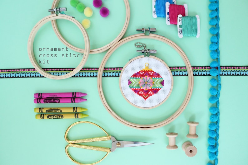 Mod Bauble Holiday Ornament Kit