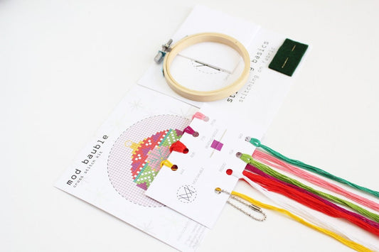 Mod Bauble Holiday Ornament Kit