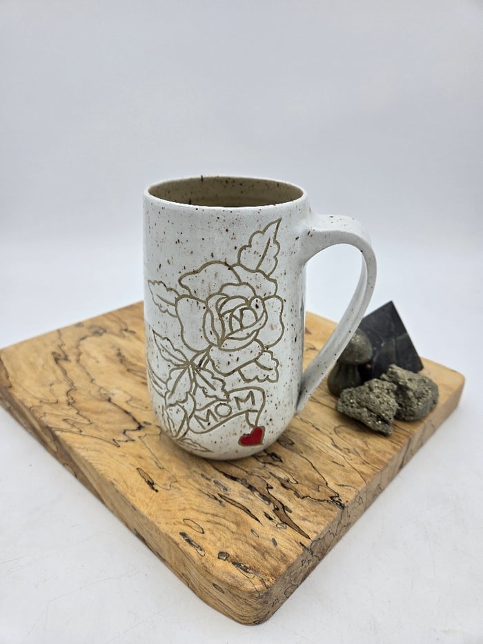 Jacpot Pottery White Rose Mom