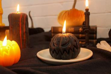 Beeswax Candle - Angry Pumpkin